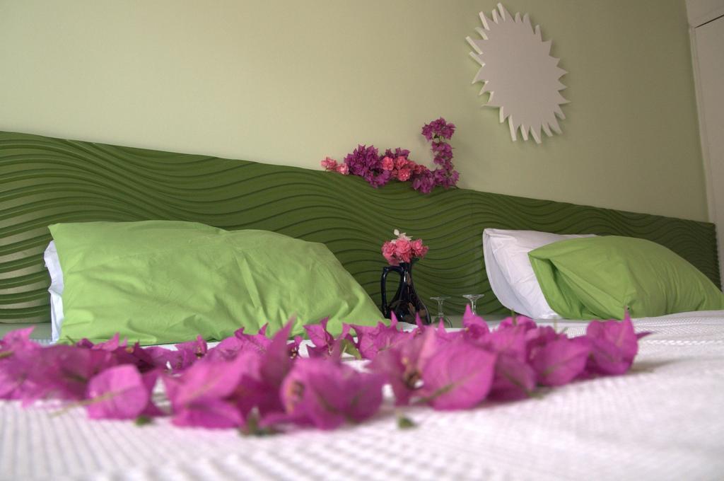 Pasalimani Hotel Çeşme Cameră foto